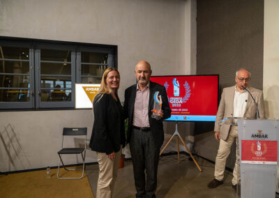 Premio de los Gestores de Deporte de Aragón que se le concede Fernando París Roche,