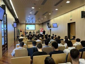 El Symposium Aragonés de Gestión en el Deporte, el mayor evento de gestión deportiva en Aragón, ha puesto el foco en su octava edición en tres áreas: el deporte en el entorno laboral, la influencia de la Inteligencia Artificial y la calidad de eventos deportivos.